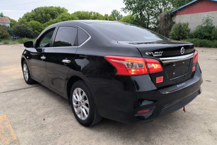 Used Nissan Sylphy 2022 Revised Version Classic 1.6XL CVT Luxury Edition Exterior 2