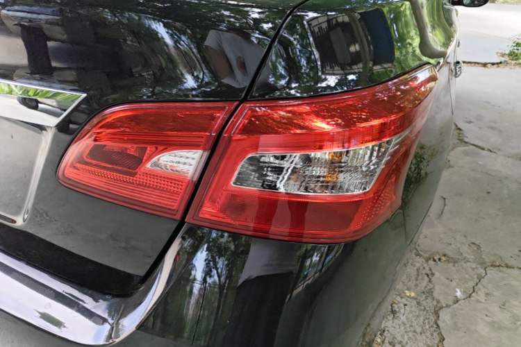 Used Nissan Sylphy 2022 Classic 1.6XE CVT Comfort Edition Exterior 3