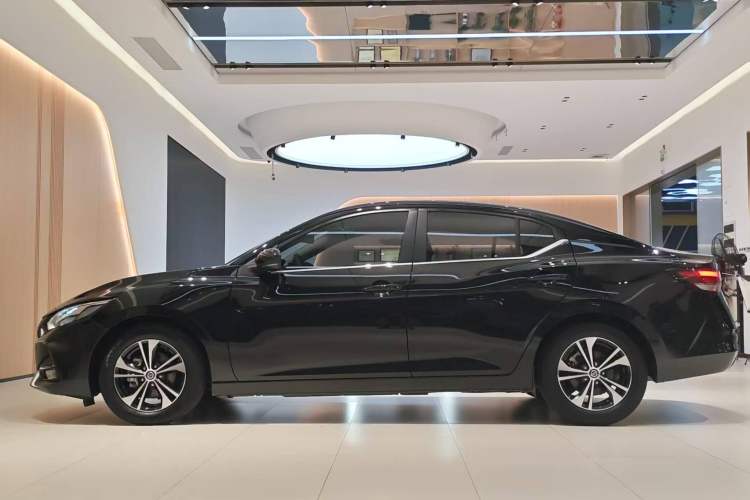 Used Nissan Sylphy 2022 1.6L XL CVT Smart Enjoyment Version Exterior 3