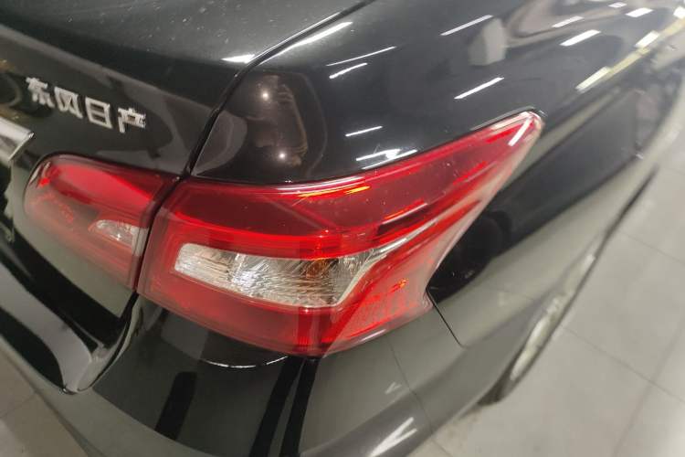 Used Nissan Sylphy 2022 Classic 1.6XL CVT Luxury Edition Exterior 3