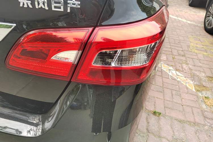 Used Nissan Sylphy 2022 Classic 1.6XE CVT Comfort Edition Exterior 3
