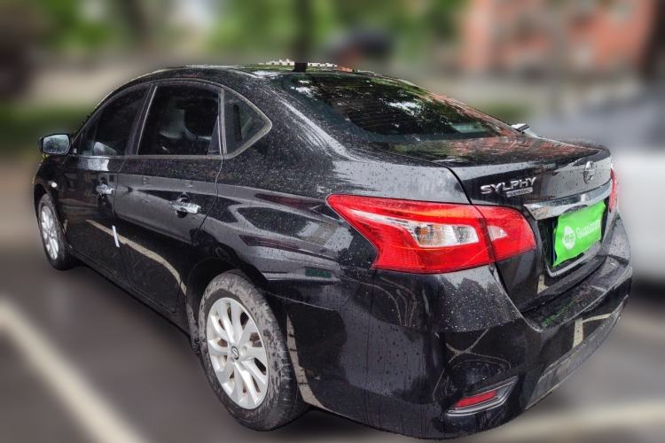 Used Nissan Sylphy 2022 Classic 1.6XL CVT Luxury Edition Exterior 3