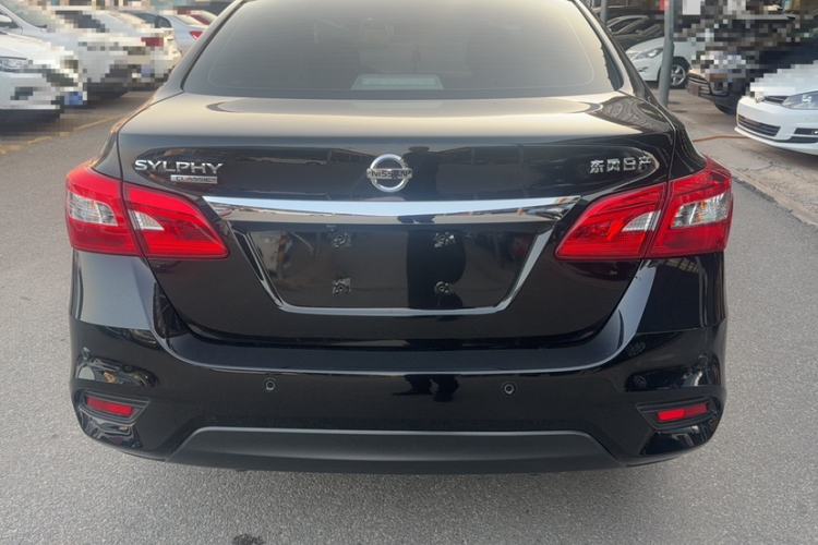 Used Nissan Sylphy 2022 Classic 1.6XE CVT Comfort Edition Exterior 4
