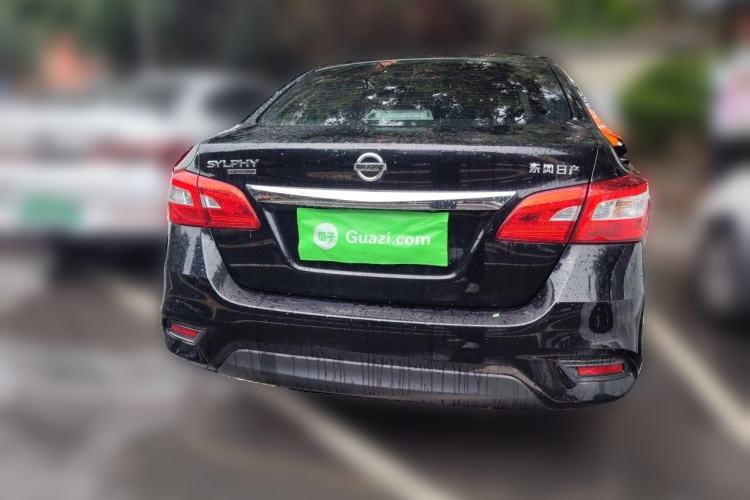 Used Nissan Sylphy 2022 Classic 1.6XL CVT Luxury Edition Exterior 4