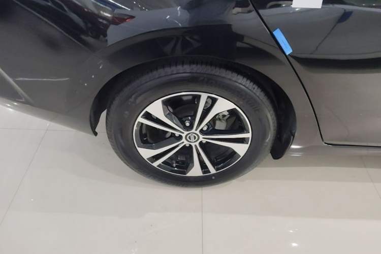 Used Nissan Sylphy 2022 1.6L XL CVT Enjoyment Edition Exterior 5