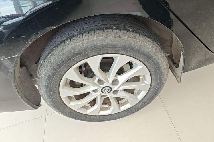 Used Nissan Sylphy 2022 Classic 1.6XL CVT Luxury Edition Exterior 5