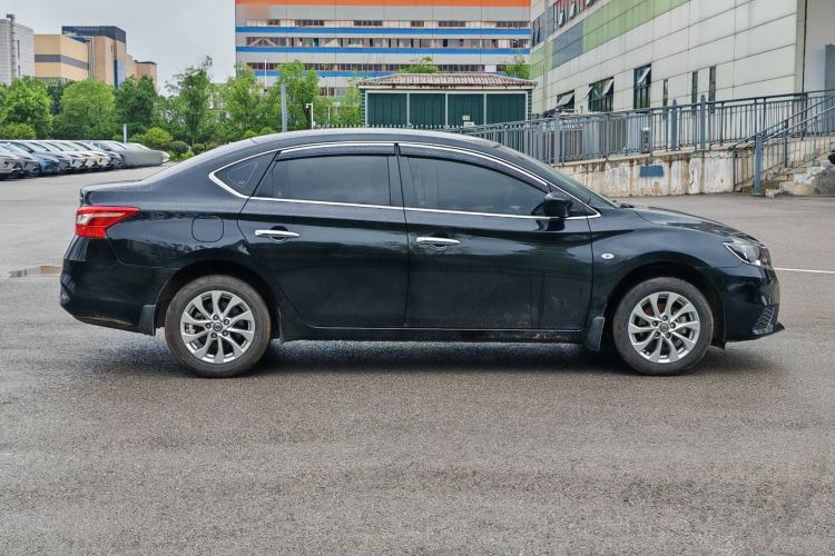 Used Nissan Sylphy 2022 Classic 1.6XE CVT Comfort Edition Exterior 7