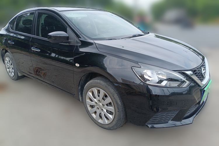 Used Nissan Sylphy 2022 Classic 1.6XE Manual Comfort Edition Front Right 45 Deg