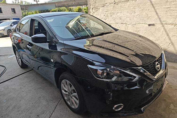 Used Nissan Sylphy 2022 Classic 1.6XL CVT Luxury Edition Front Right 45 Deg