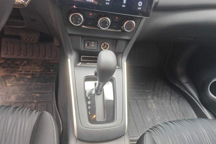 Used Nissan Sylphy 2022 Classic 1.6XE CVT Comfort Edition Gear Lever