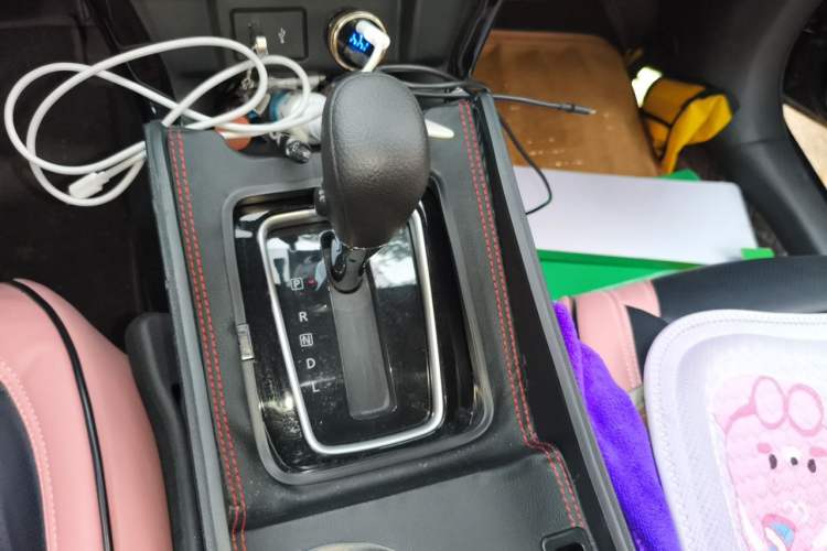 Used Nissan Sylphy 2022 Classic 1.6XE CVT Comfort Edition Gear Lever