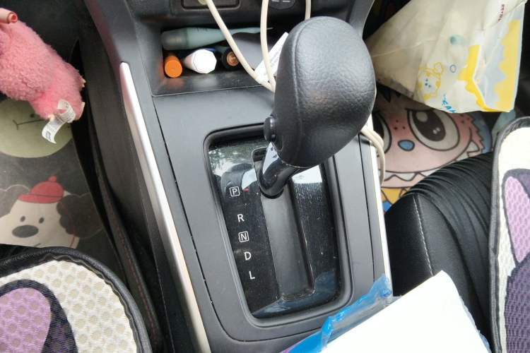 Used Nissan Sylphy 2022 Revised Version Classic 1.6XL CVT Luxury Edition Gear Lever