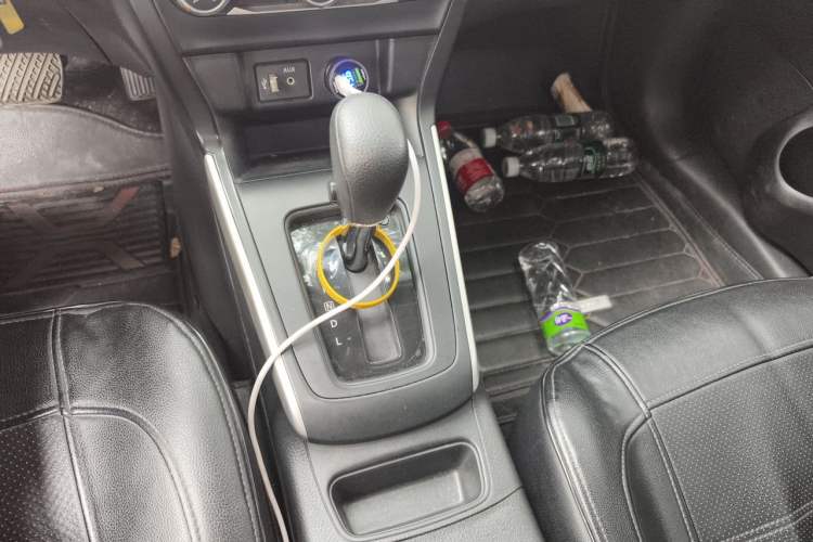Used Nissan Sylphy 2022 Classic 1.6XE CVT Comfort Edition Gear Lever