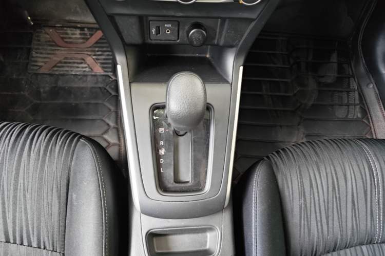 Used Nissan Sylphy 2022 Classic 1.6XE CVT Comfort Edition Gear Lever