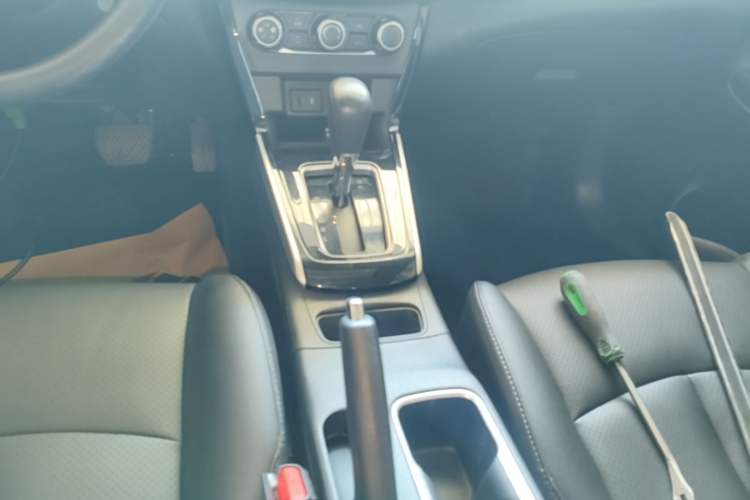 Used Nissan Sylphy 2022 Classic 1.6XL CVT Luxury Edition Gear Lever