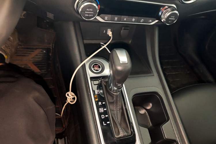 Used Nissan Sylphy 2022 1.6L XL CVT Enjoyment Edition Gear Lever