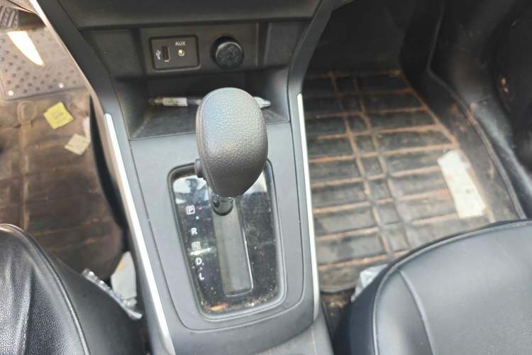 Used Nissan Sylphy 2022 Classic 1.6XE CVT Comfort Edition Gear Lever