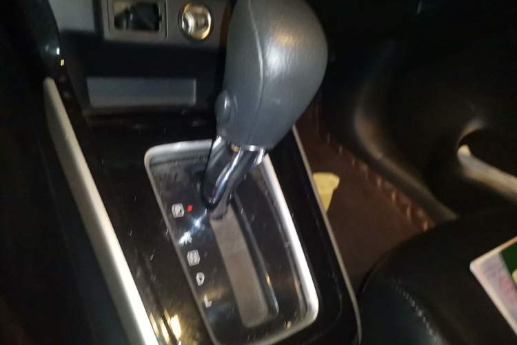 Used Nissan Sylphy 2022 Classic 1.6XL CVT Luxury Edition Gear Lever
