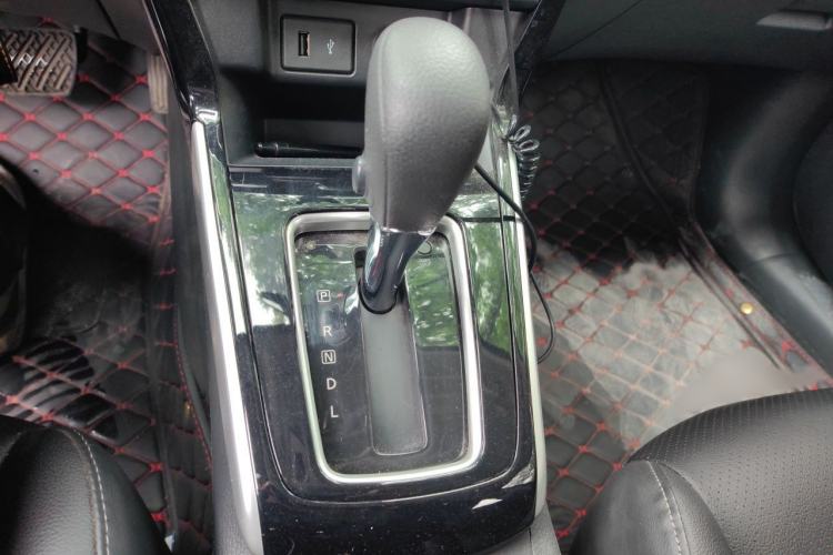Used Nissan Sylphy 2022 Classic 1.6XL CVT Luxury Edition Gear Lever