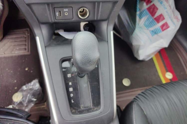 Used Nissan Sylphy 2022 Classic 1.6XE CVT Comfort Edition Gear Lever