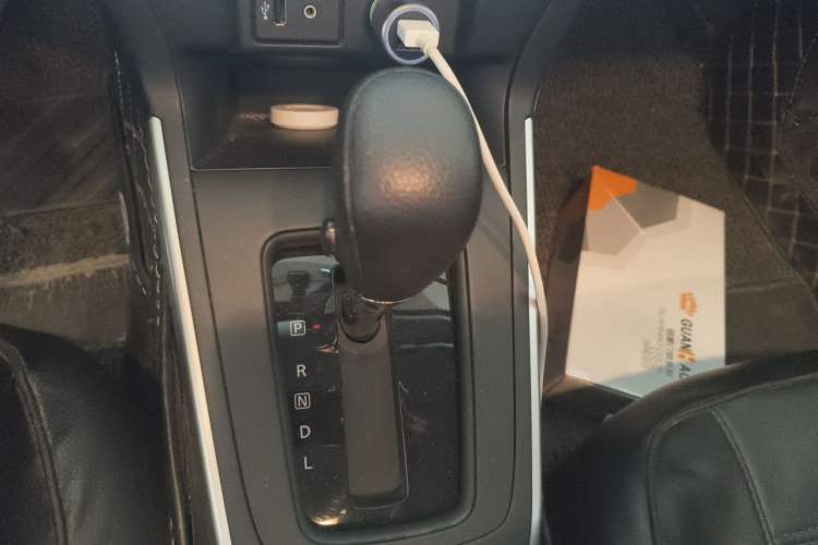 Used Nissan Sylphy 2022 Classic 1.6XE CVT Comfort Edition Gear Lever