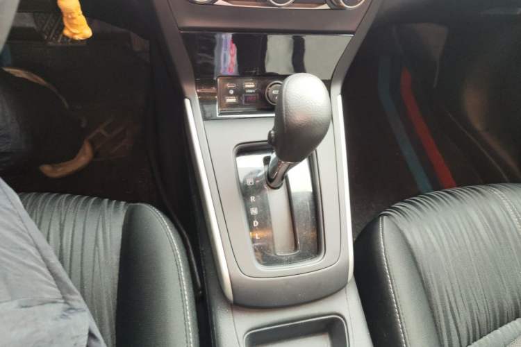 Used Nissan Sylphy 2022 Classic 1.6XE CVT Comfort Edition Gear Lever