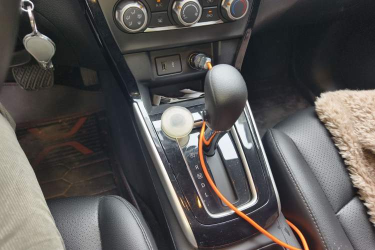 Used Nissan Sylphy 2022 Classic 1.6XL CVT Luxury Edition Gear Lever