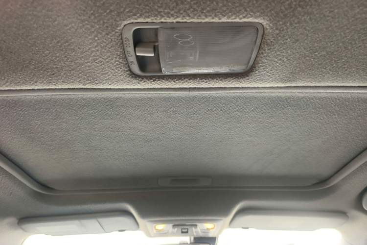 Used Nissan Sylphy 2022 Classic 1.6XL CVT Luxury Edition Headliner