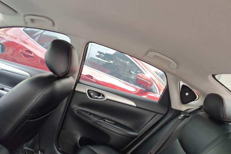 Used Nissan Sylphy 2022 Classic 1.6XE CVT Comfort Edition Headliner