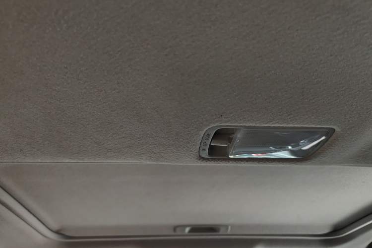 Used Nissan Sylphy 2022 Classic 1.6XL CVT Luxury Edition Headliner