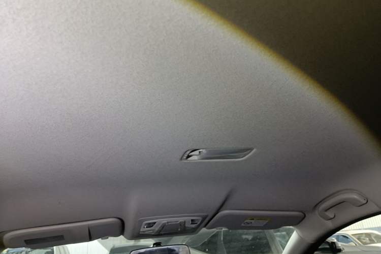 Used Nissan Sylphy 2022 Classic 1.6XE CVT Comfort Edition Headliner