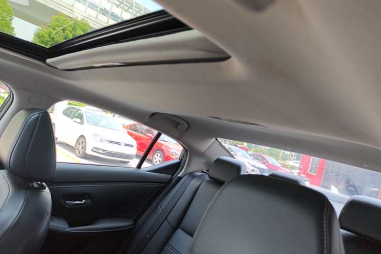 Used Nissan Sylphy 2022 Electric-Drive e-POWER Super Connect PLUS Headliner