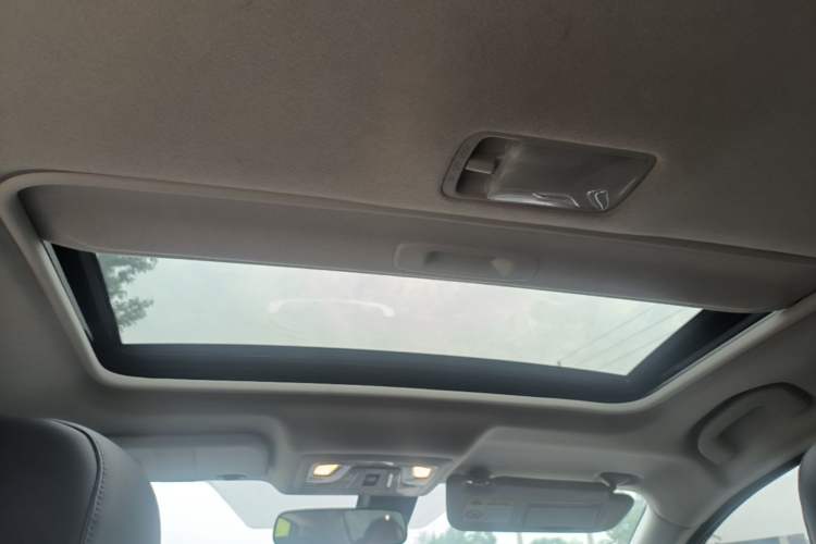 Used Nissan Sylphy 2022 Classic 1.6XL CVT Luxury Edition Headliner