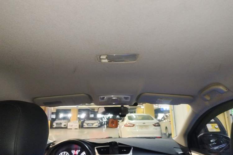Used Nissan Sylphy 2022 Classic 1.6XE CVT Comfort Edition Headliner