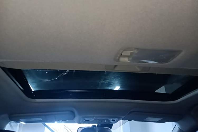 Used Nissan Sylphy 2022 Revised Version Classic 1.6XL CVT Luxury Edition Headliner