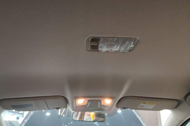 Used Nissan Sylphy 2022 Classic 1.6XE CVT Comfort Edition Headliner