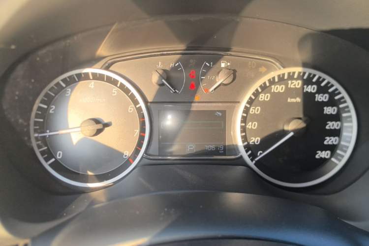 Used Nissan Sylphy 2022 Classic 1.6XE CVT Comfort Edition Instrument Cluster