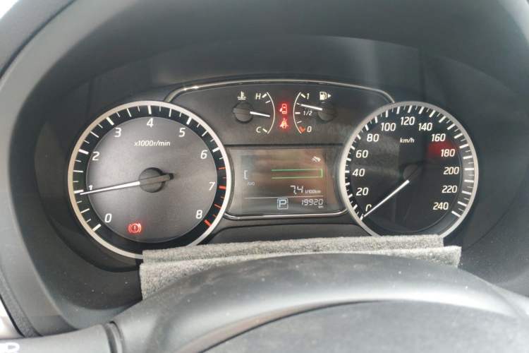 Used Nissan Sylphy 2022 Classic 1.6XE CVT Comfort Edition Instrument Cluster