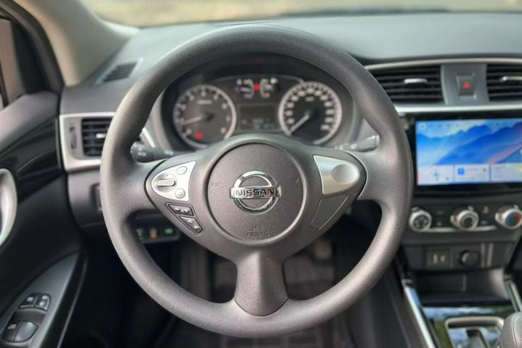 Used Nissan Sylphy 2022 Revised Version Classic 1.6XL CVT Luxury Edition Interior 2