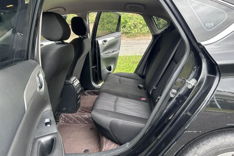Used Nissan Sylphy 2022 Classic 1.6XE CVT Comfort Edition Interior 2