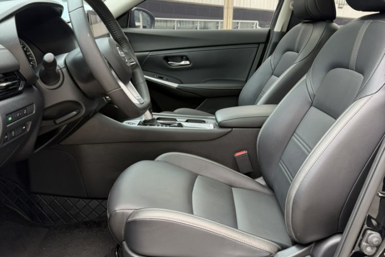 Used Nissan Sylphy 2022 1.6L XL CVT Enjoyment Edition Interior 2
