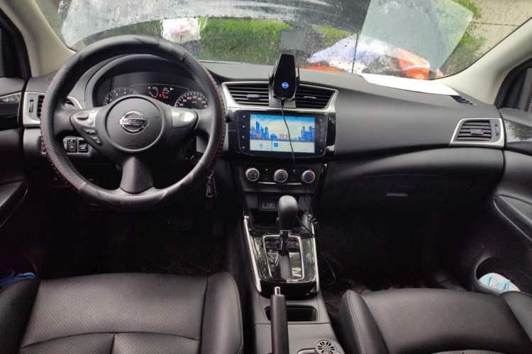 Used Nissan Sylphy 2022 Classic 1.6XL CVT Luxury Edition Interior 2