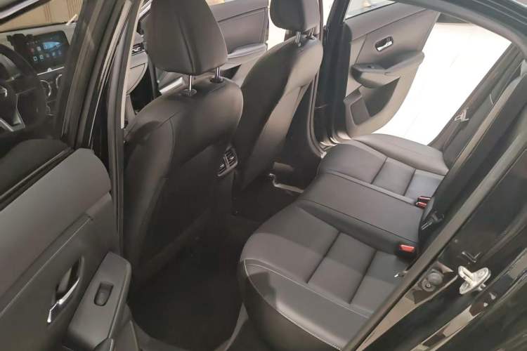 Used Nissan Sylphy 2022 1.6L XL CVT Smart Enjoyment Version Interior 3