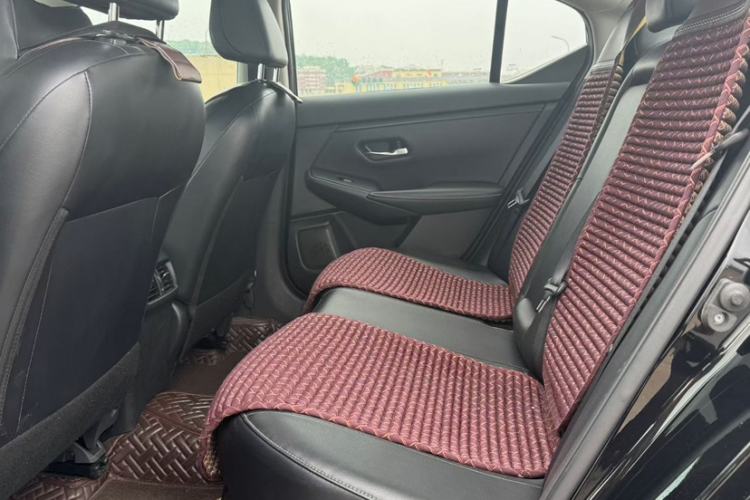 Used Nissan Sylphy 2022 1.6L XL CVT Enjoyment Edition Interior 3