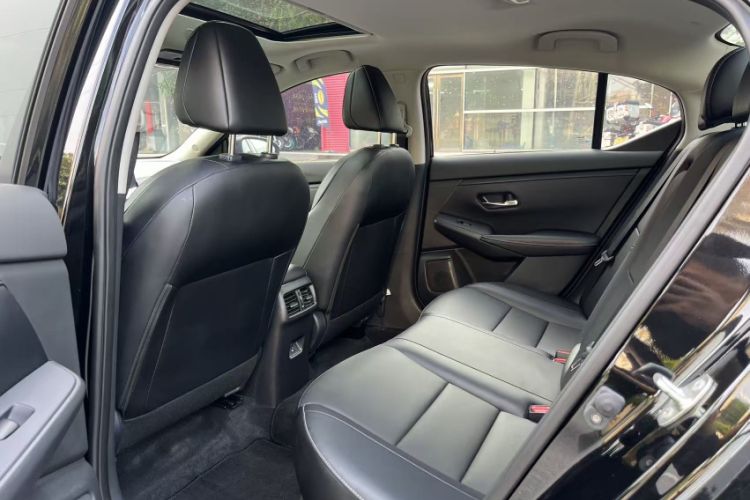 Used Nissan Sylphy 2022 Electric-Drive e-POWER Super Connect PLUS Interior 4
