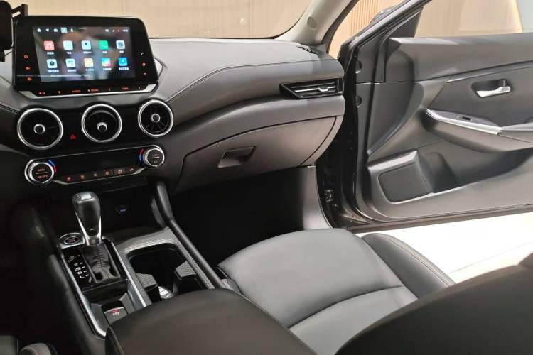 Used Nissan Sylphy 2022 1.6L XL CVT Smart Enjoyment Version Interior 4