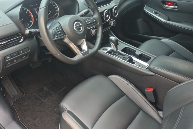 Used Nissan Sylphy 2022 1.6L XL CVT Smart Enjoyment Version Interior 4