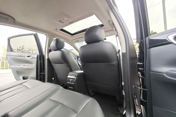 Used Nissan Sylphy 2022 Classic 1.6XL CVT Luxury Edition Interior 8
