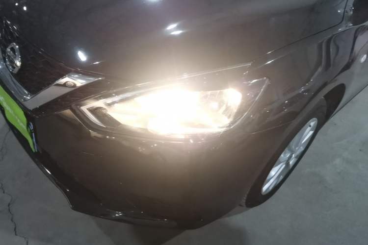 Used Nissan Sylphy 2022 Classic 1.6XE CVT Comfort Edition Left Front Headlight
