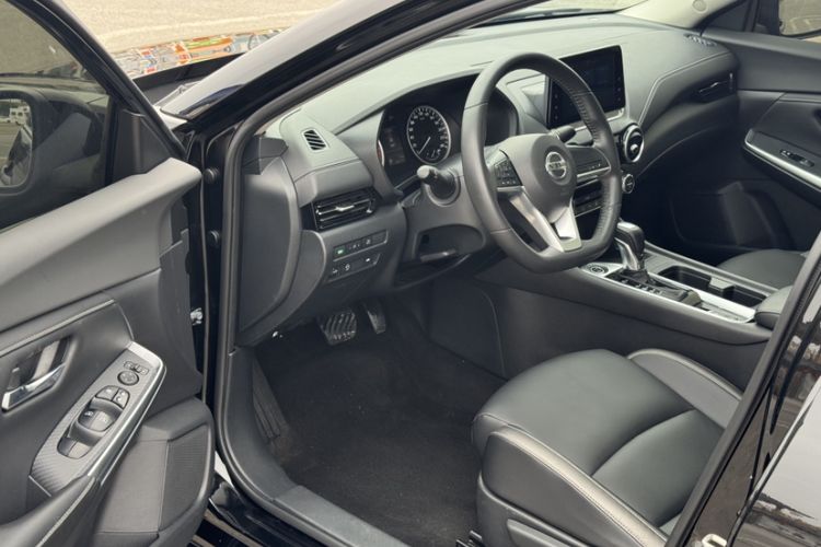 Used Nissan Sylphy 2022 1.6L XL CVT Enjoyment Edition Left Front Seat